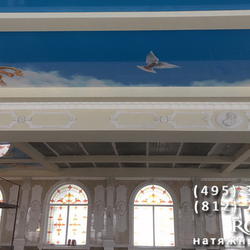 Printed stretch ceilings in the pool